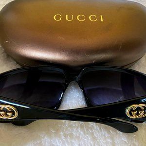 Gucci Logo Oversized Square Sunglasses
